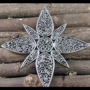 Signed John Hardy Tie Tac Scarfs Clip